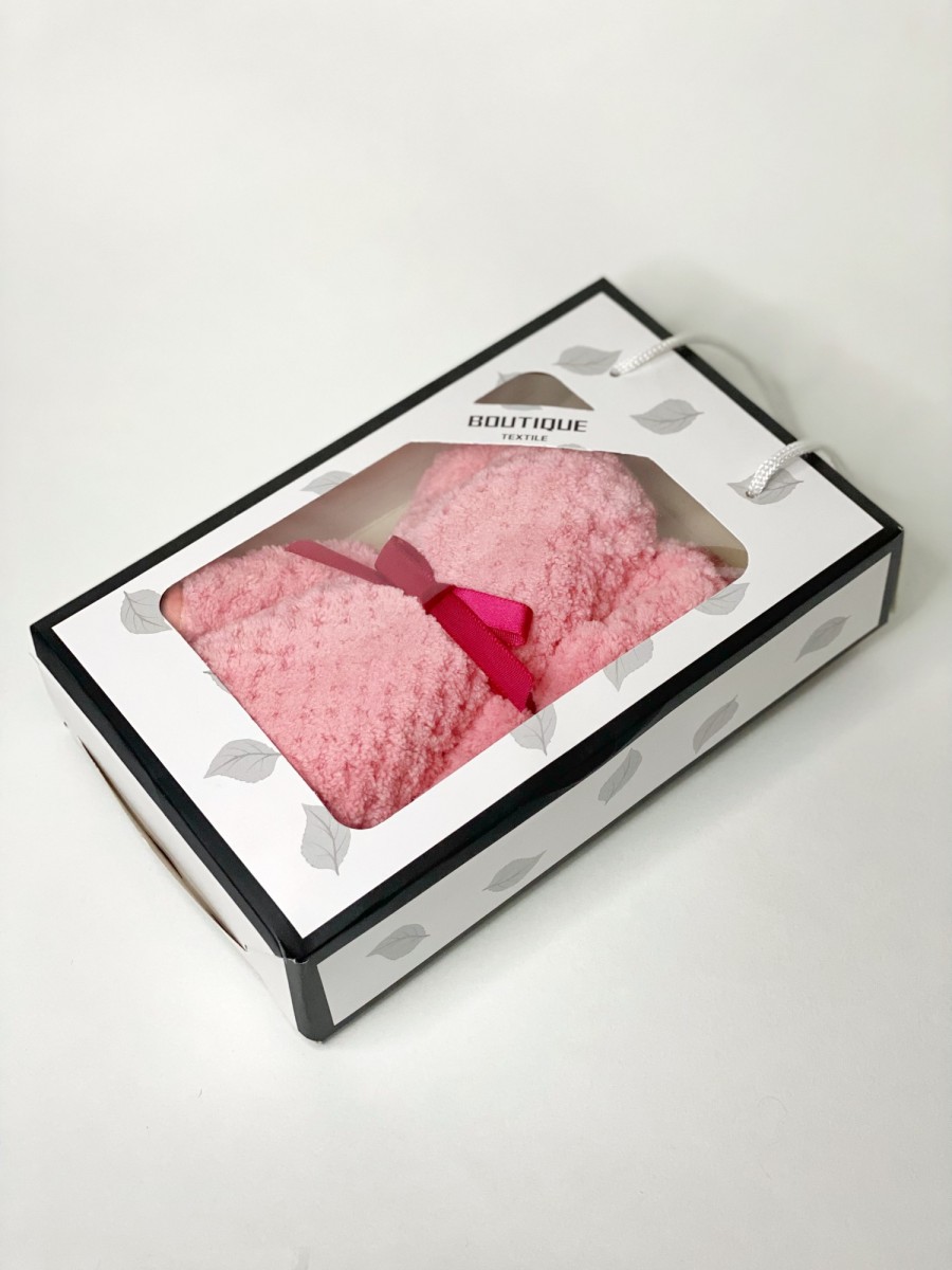 Подарочное полотенце в форме медведя розовое